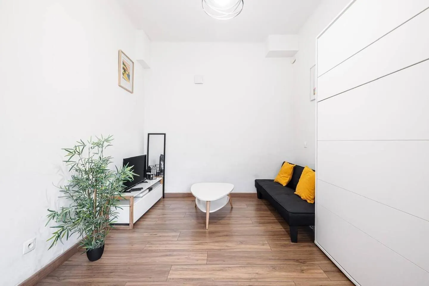 Cozy Studio 2 Pers Wifi Nice Apartment